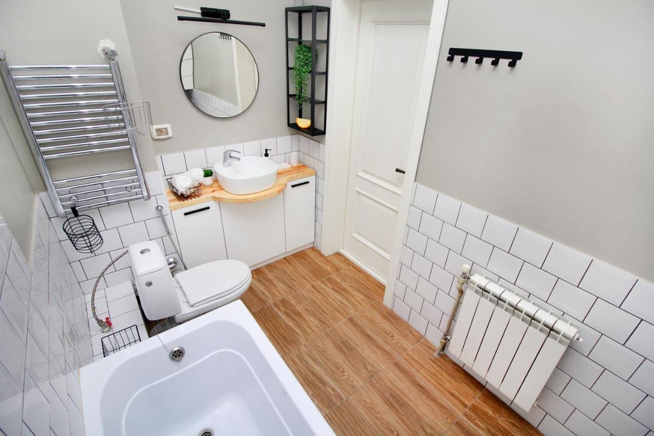 Perfect Spacious Apartment 356 Ałma Ata Zewnętrze zdjęcie
